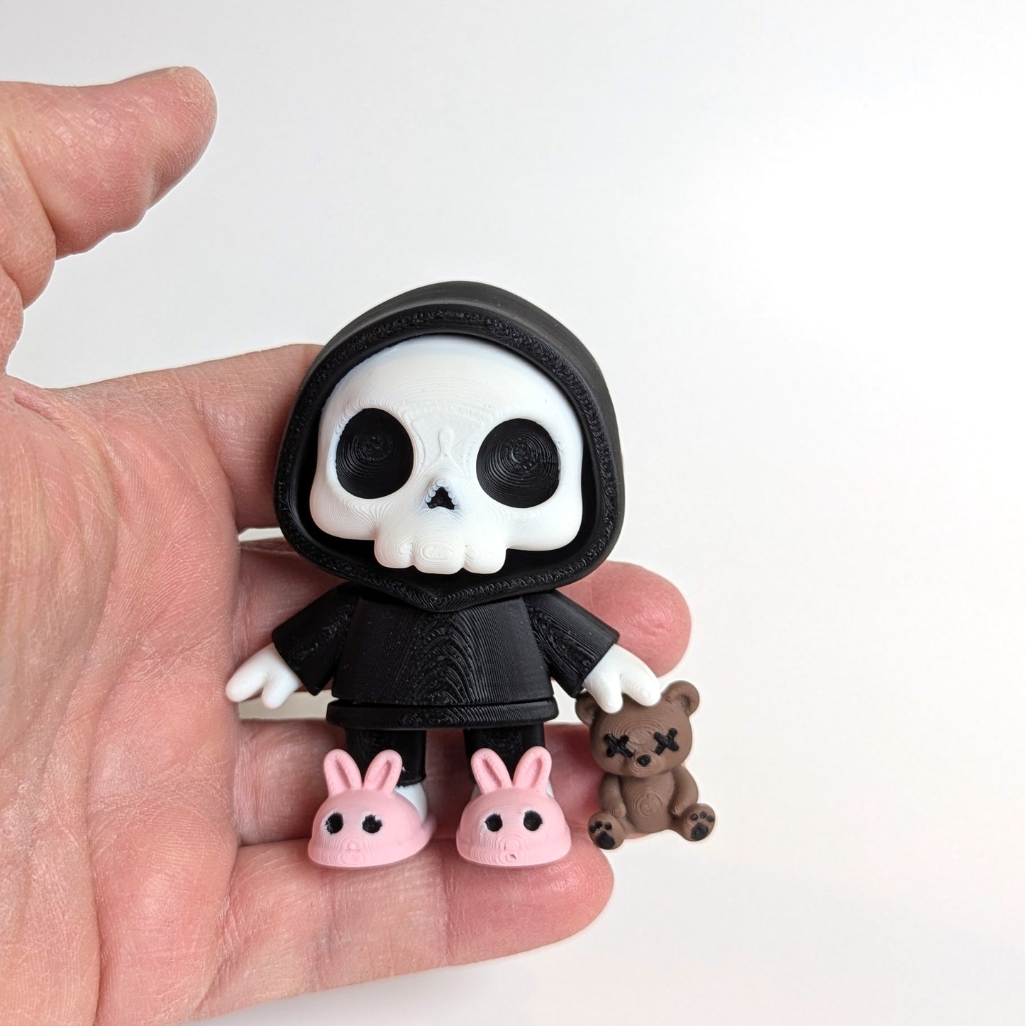 Dead Tired Articulated Skeleton Figurine – Cute Collectible with Hoodie, Bunny Slippers & Teddy Bear