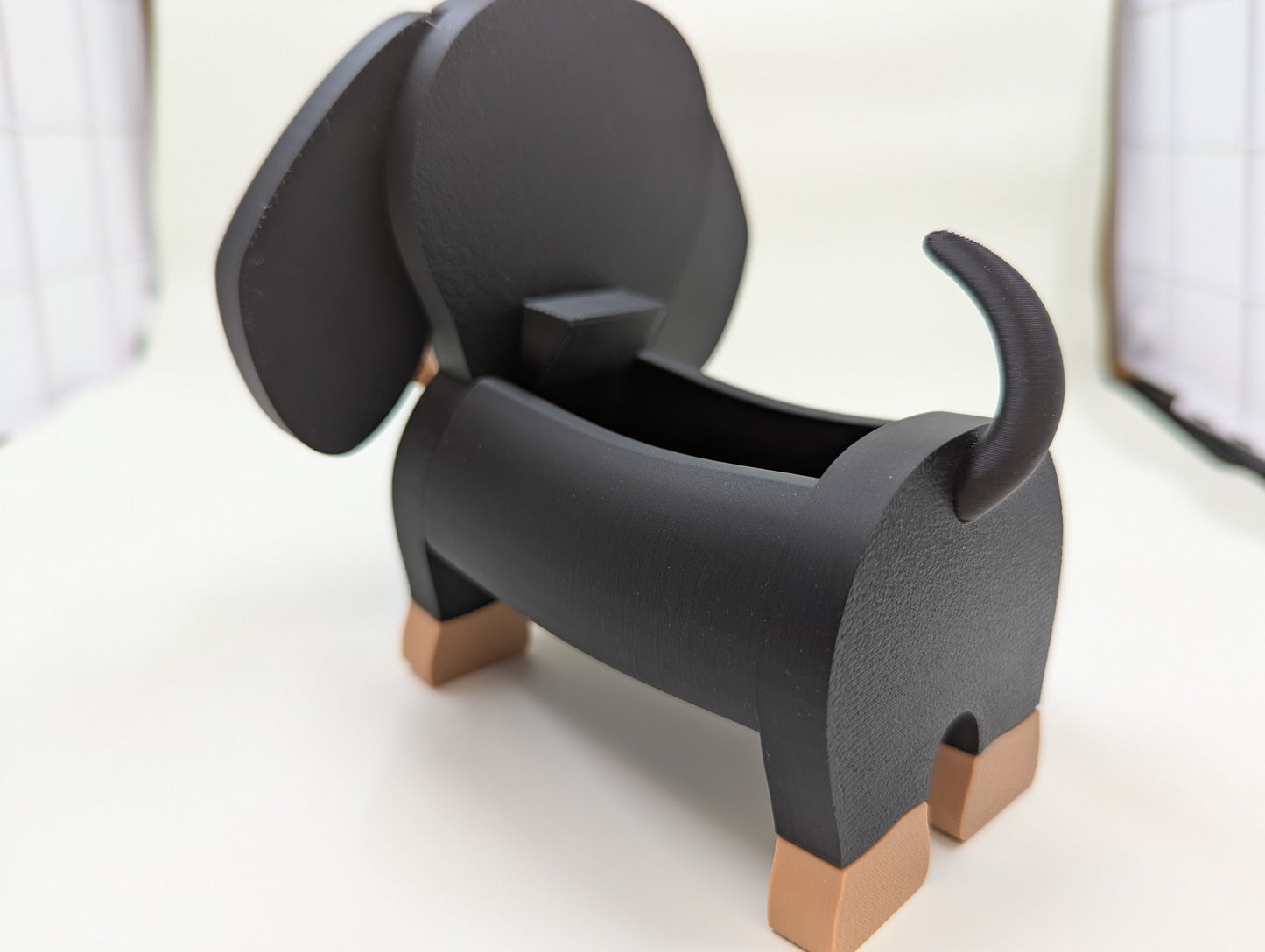 Dachshund Eyeglasses Holder Stand – Cute Dachshund Eyewear Organizer for Desk or Nightstand