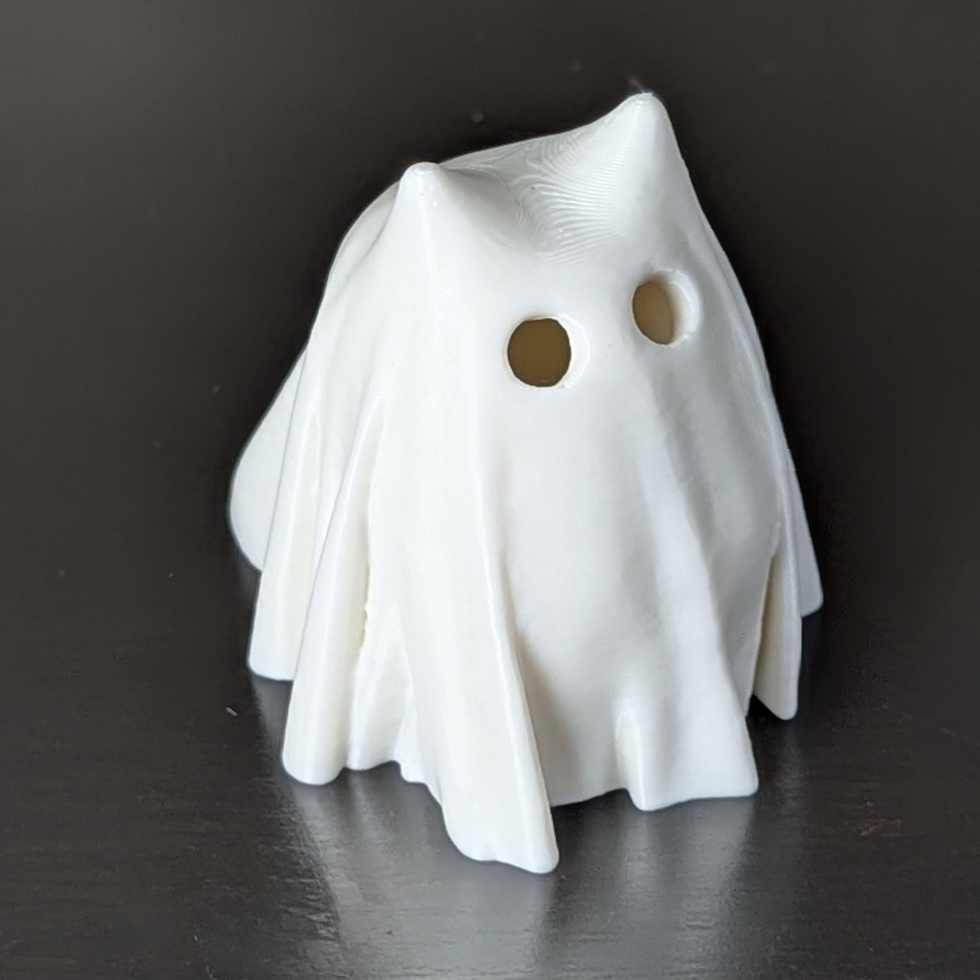 Glowing Cat Ghost LED Light-Up Decor - Spooky Halloween Party Accent